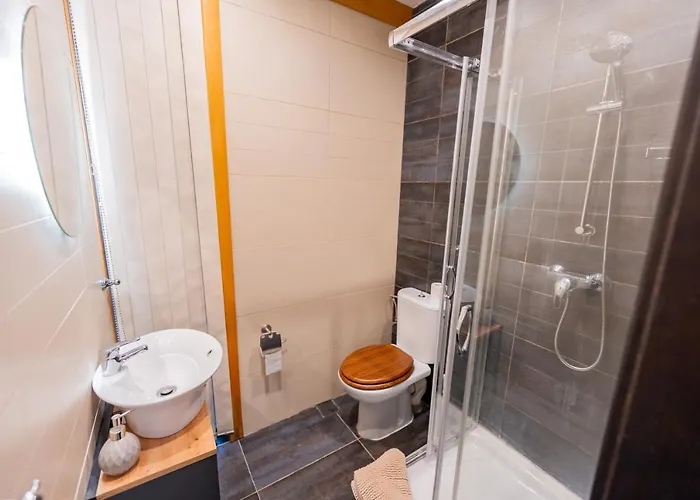 Сasa de vacaciones Entire House 3 Bedrooms *