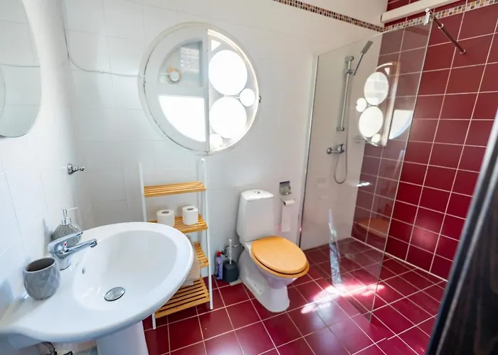 Entire House 3 Bedrooms *